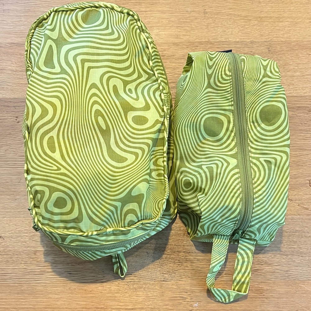BAGGU Green Swirl Pattern Packing Cubes